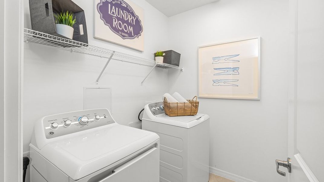 Carriage Homes Ibis Landing EI Washer Dryer