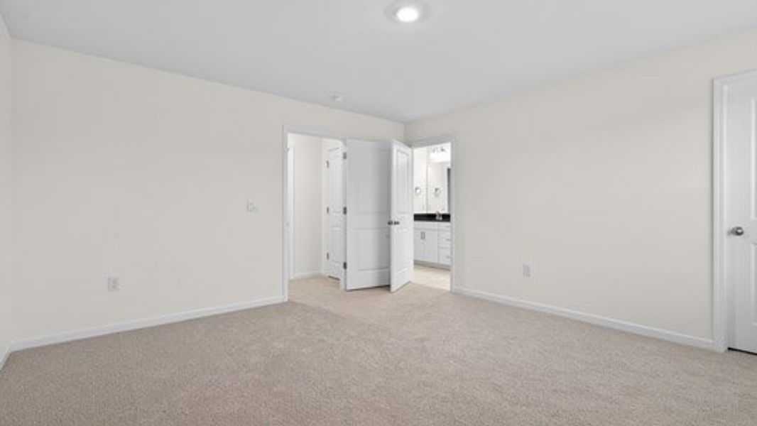 Representative unfurnished interior of a home built from the Tillery by D.R. Horton in The Estates Park, Apex (Image 36).