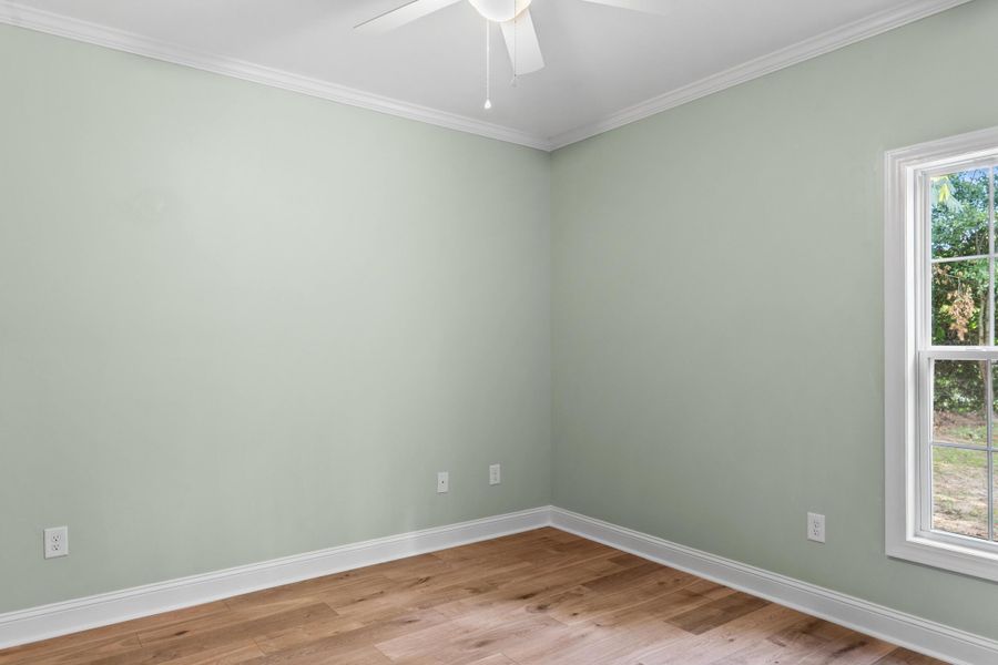 Spacious, unfurnished interior of a new home in , Orangeburg (Image 12).