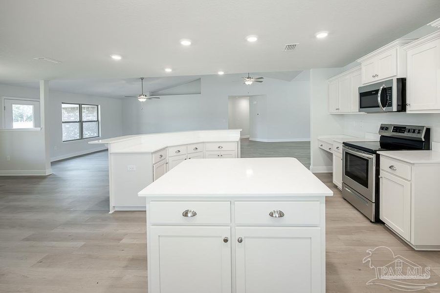 Representative furnished interior of a home built from the Plan 2751 by Adams Homes in Pecan Valley, Cantonment (Image 7).