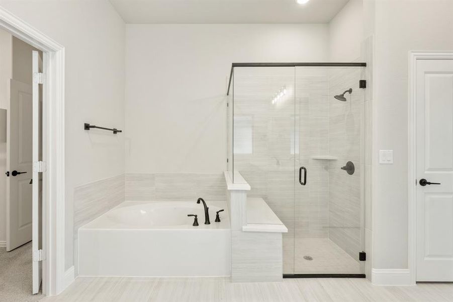 Furnished interior view inside a new home in Sunset Ridge, Alvarado (Image 16).