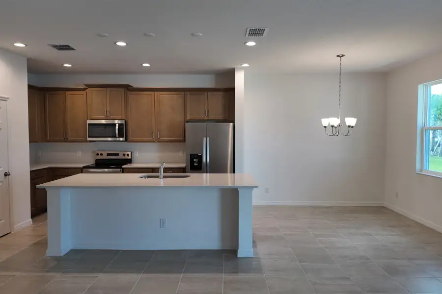 Modern Open-Concept Kitchen in Central Florida Home