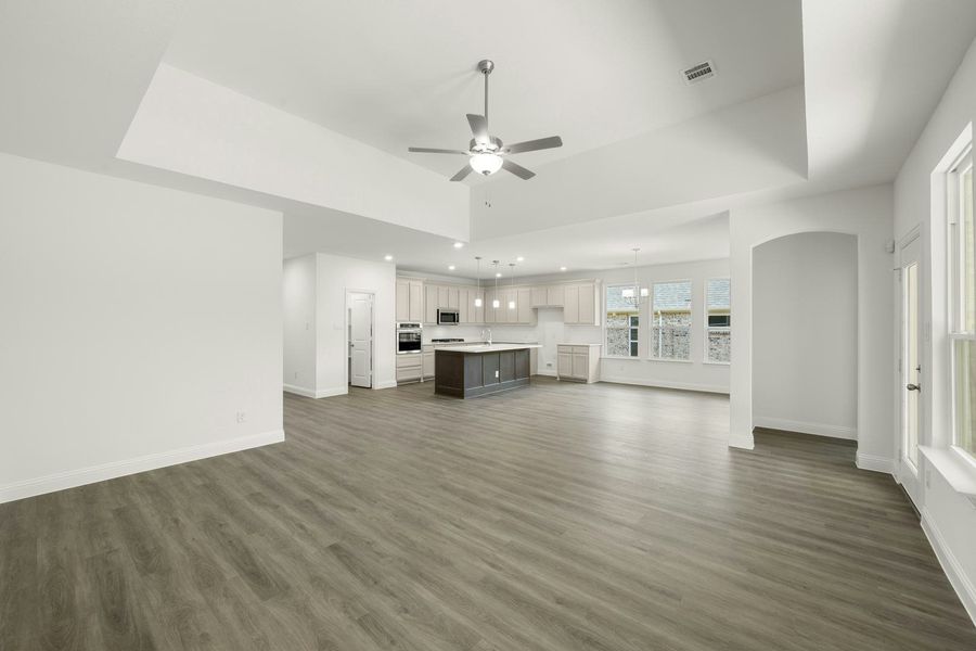 Spacious, unfurnished interior of a new home in Westside Preserve - 70ft. lots, Midlothian (Image 18). Spacious, unfurnished interior of a new home in Westside Preserve - 70ft. lots, Midlothian (Image 18).