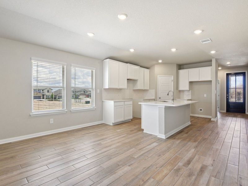 Furnished interior view inside a new home in Thomas Pond, San Antonio (Image 10). Furnished interior view inside a new home in Thomas Pond, San Antonio (Image 10).