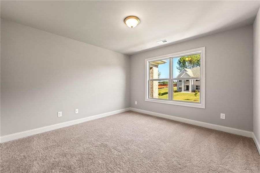 Spacious, unfurnished interior of a new home in Underwood Crossing, Covington (Image 18).