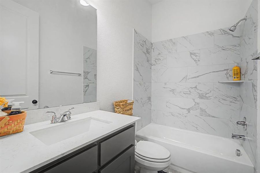 Furnished interior view inside a new home in North Sky, Celina (Image 35).