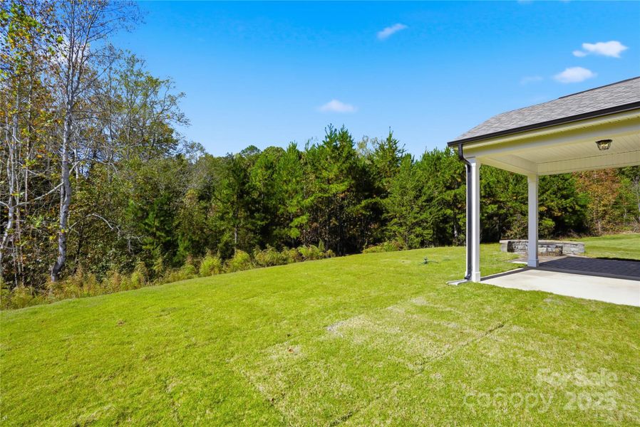 Natural landscape and outdoor views near Carrington in Stanley (Image 45). Natural landscape and outdoor views near Carrington in Stanley (Image 45).