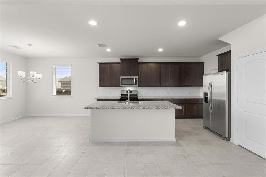 14 3324 Woodland Drive  Kitchen