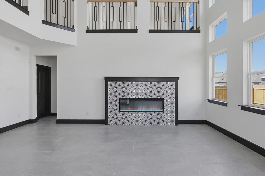 Representative unfurnished interior of a home built from the Bennington 2434 S 3CG by Saratoga Homes in Turnbo Ranch, Killeen (Image 20).
