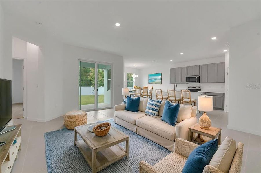 Furnished interior view inside a new home in Annabelle Estates, Winter Haven (Image 10).