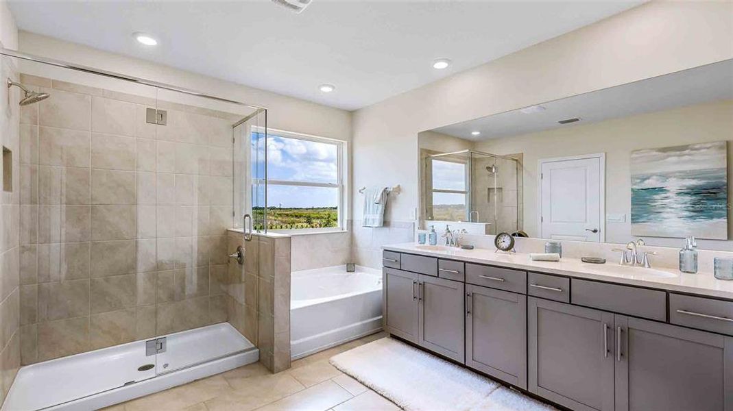 Furnished interior view inside a new home in Solera at Lakewood Ranch, Lakewood Ranch (Image 10). Furnished interior view inside a new home in Solera at Lakewood Ranch, Lakewood Ranch (Image 10).