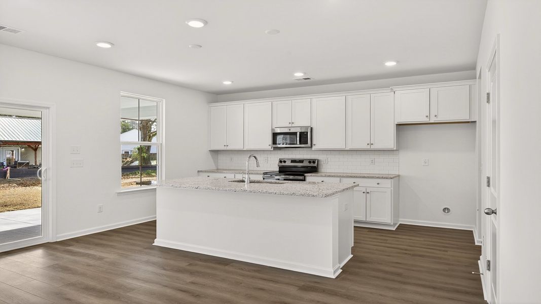 Chef-inspired Pritchard kitchen with island design