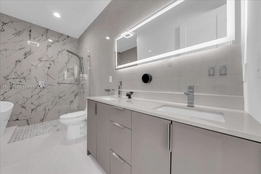 Furnished interior view inside a new home in , Lehigh Acres (Image 6). Furnished interior view inside a new home in , Lehigh Acres (Image 6).