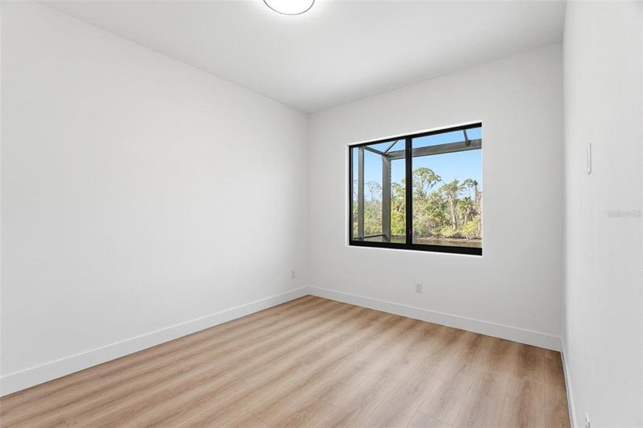 Spacious, unfurnished interior of a new home in , Port Charlotte (Image 38).