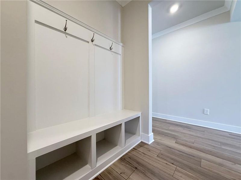 Spacious, unfurnished interior of a new home in Ponderosa Farms Reserve, Gainesville (Image 37).