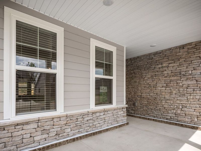 Exterior details and patio area of a home in Woods Crossing, Gallatin (Image 3).