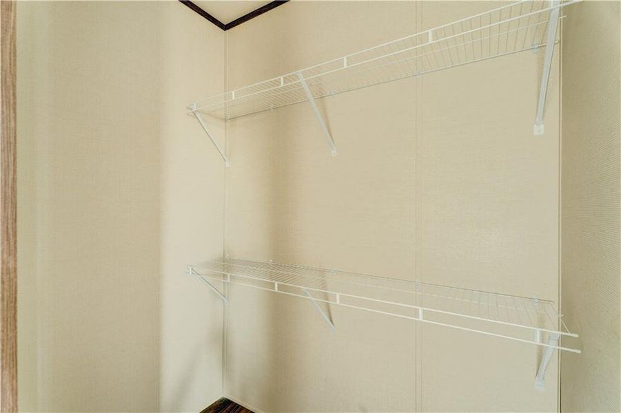 Spacious, unfurnished interior of a new home in , Ellijay (Image 20).