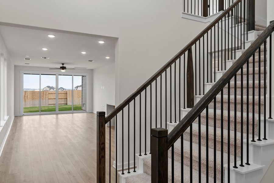 Spacious, unfurnished interior of a new home in Terrace Collection at Lariat, Liberty Hill (Image 21).
