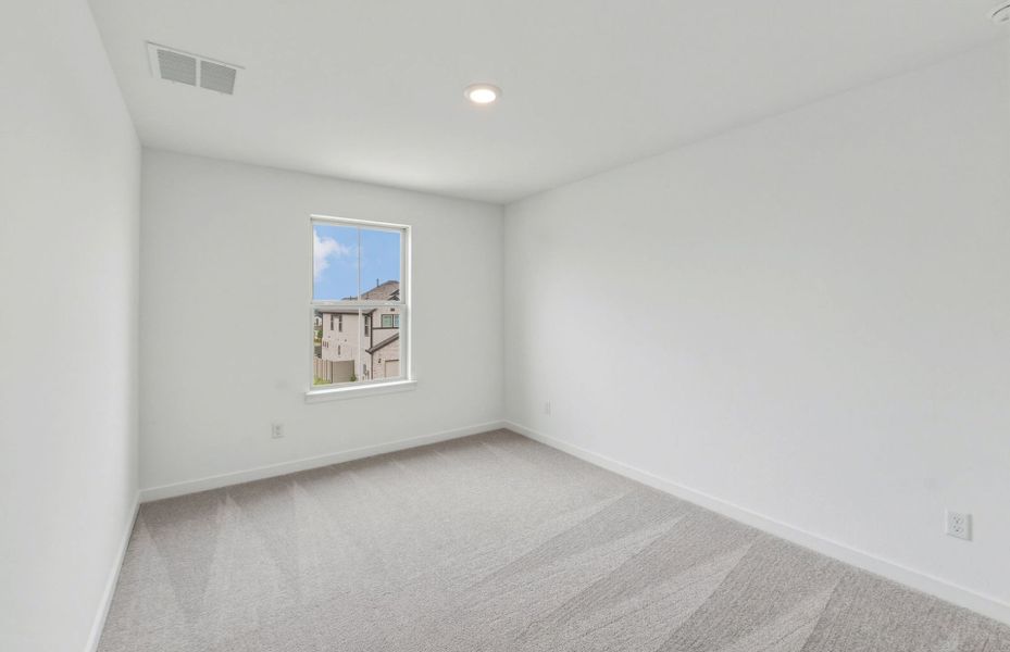 Spacious, unfurnished interior of a new home in Wolf Ranch, Georgetown (Image 47). Spacious, unfurnished interior of a new home in Wolf Ranch, Georgetown (Image 47).