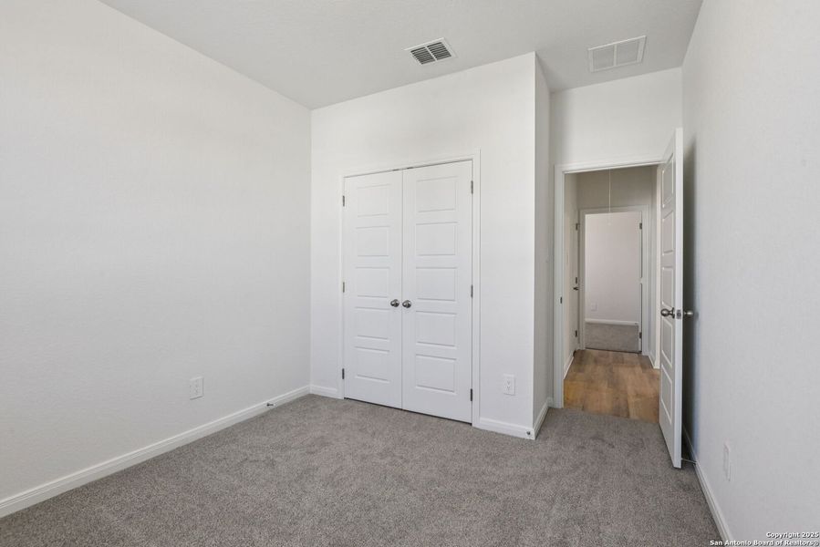 Spacious, unfurnished interior of a new home in Royal Crest, San Antonio (Image 38). Spacious, unfurnished interior of a new home in Royal Crest, San Antonio (Image 38).