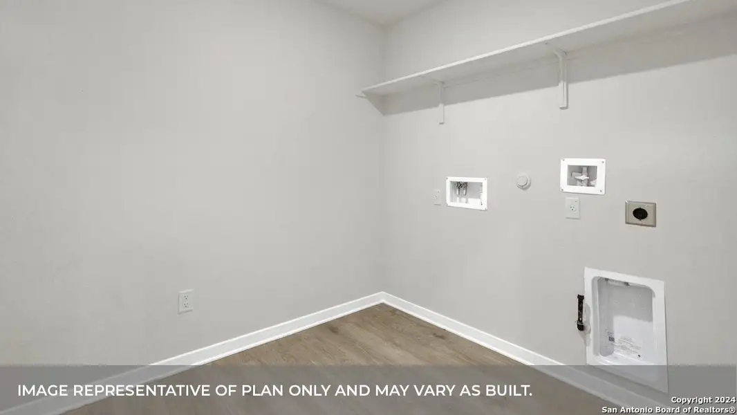 Spacious, unfurnished interior of a new home in Hartland Ranch, Lockhart (Image 22).
