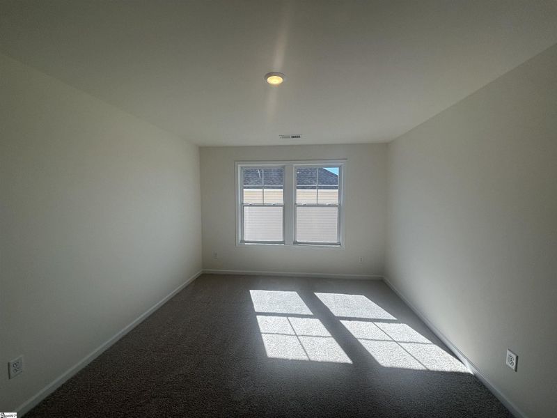 Spacious, unfurnished interior of a new home in Halton Oaks, Spartanburg (Image 12).