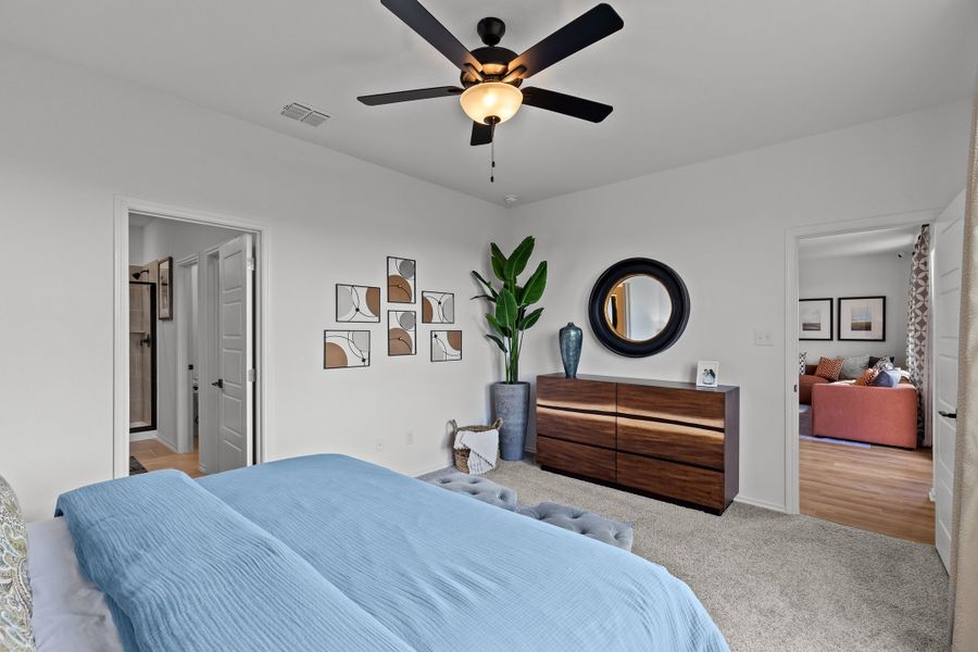 Representative furnished interior of a home built from the The Douglas E by Davidson Homes LLC in Royal Crest, San Antonio (Image 16). Representative furnished interior of a home built from the The Douglas E by Davidson Homes LLC in Royal Crest, San Antonio (Image 16).