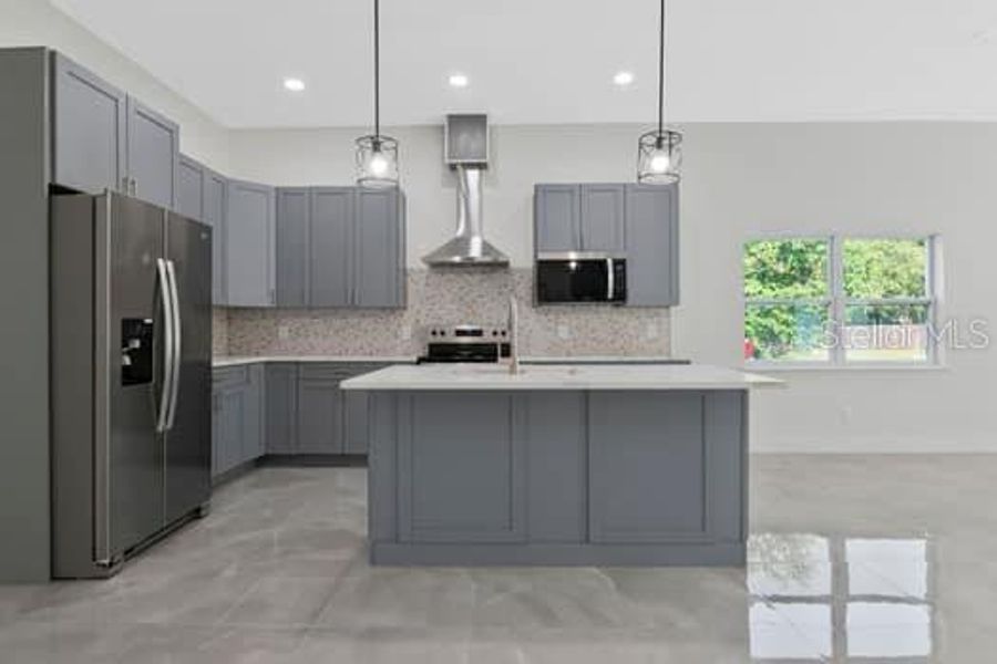 Furnished interior view inside a new home in , Tampa (Image 8).