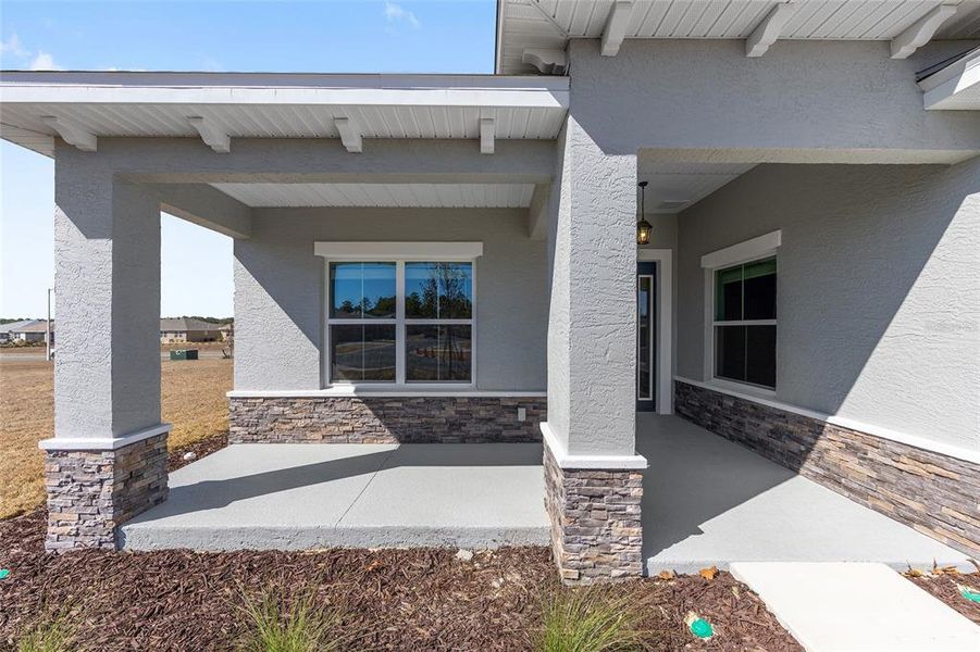 Exterior details and patio area of a home in , Ocala (Image 24).