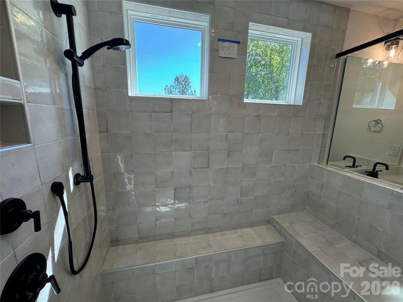 Close-up of interior finishes inside a home in Robinson Oaks, Gastonia (Image 17).