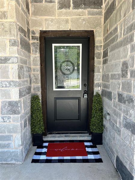 Exterior details and patio area of a home in , Gainesville (Image 3).