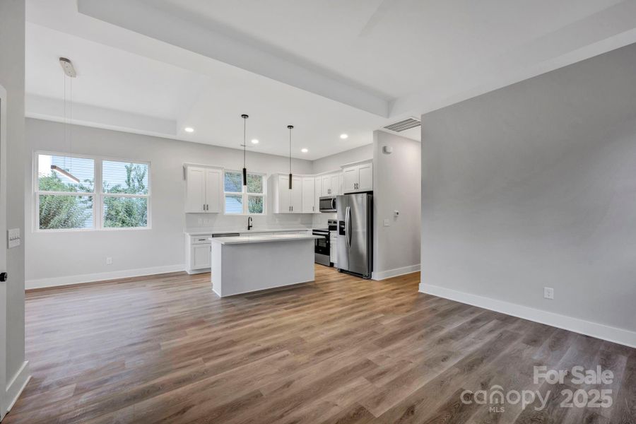 Spacious, unfurnished interior of a new home in , Salisbury (Image 28).