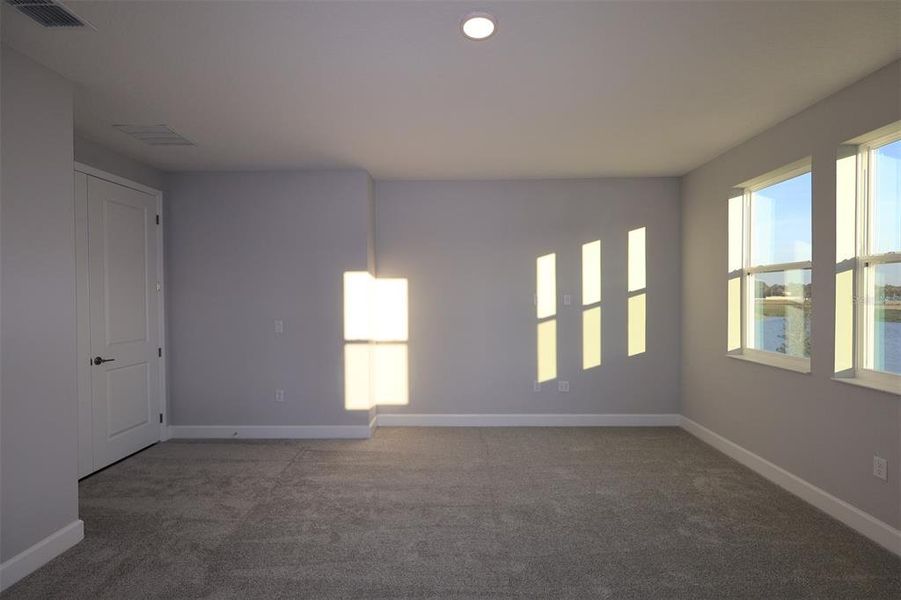Spacious, unfurnished interior of a new home in Solace at Corner Lake, Orlando (Image 16). Spacious, unfurnished interior of a new home in Solace at Corner Lake, Orlando (Image 16).