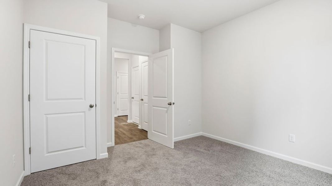 Spacious, unfurnished interior of a new home in Waverly Station, Greenwood (Image 19).