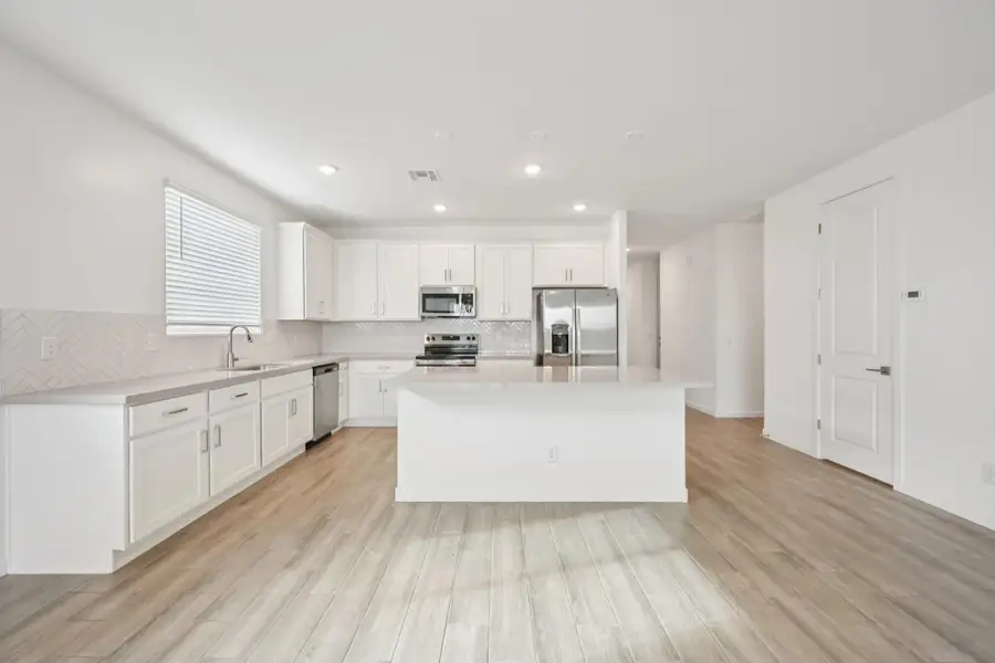 Kitchen featuring the Timeless Collection . Not actual home, finishes may vary by community. Kitchen featuring the Timeless Collection . Not actual home, finishes may vary by community.