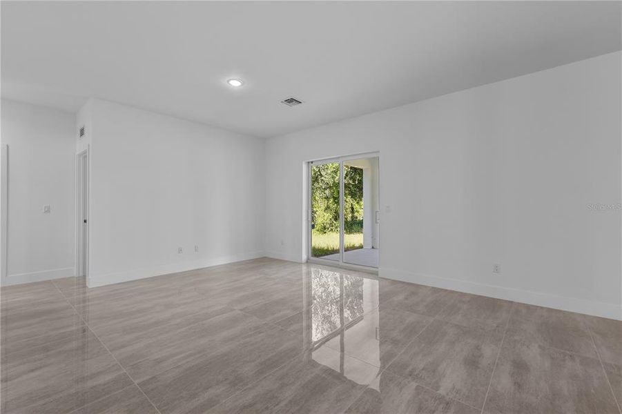 Spacious, unfurnished interior of a new home in , Lehigh Acres (Image 26). Spacious, unfurnished interior of a new home in , Lehigh Acres (Image 26).