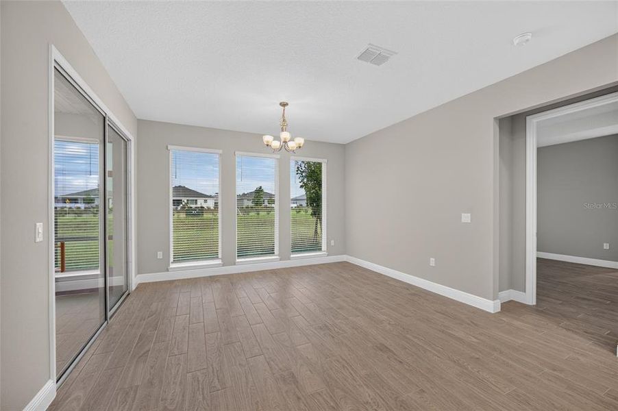 Spacious, unfurnished interior of a new home in , Ocala (Image 26).