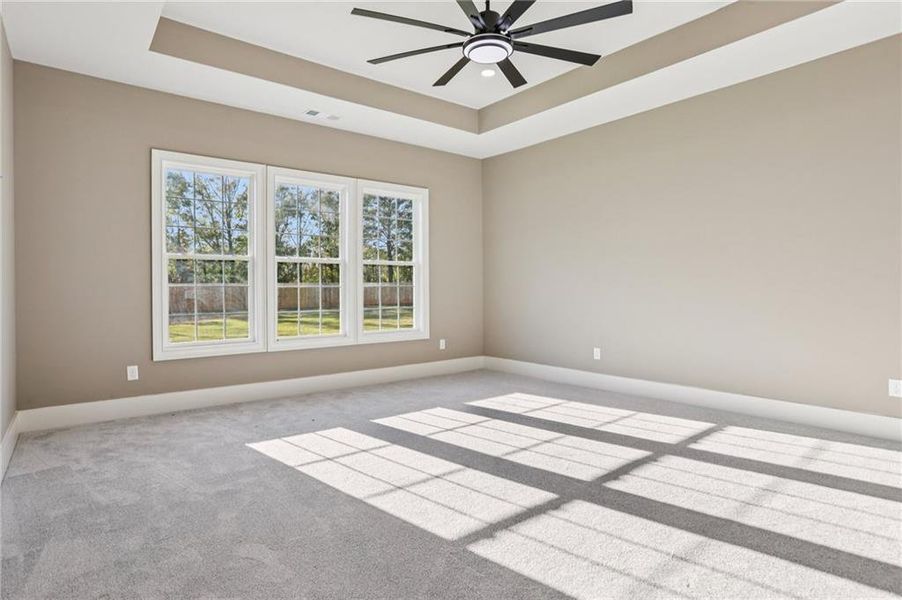 Spacious, unfurnished interior of a new home in , Lilburn (Image 41).