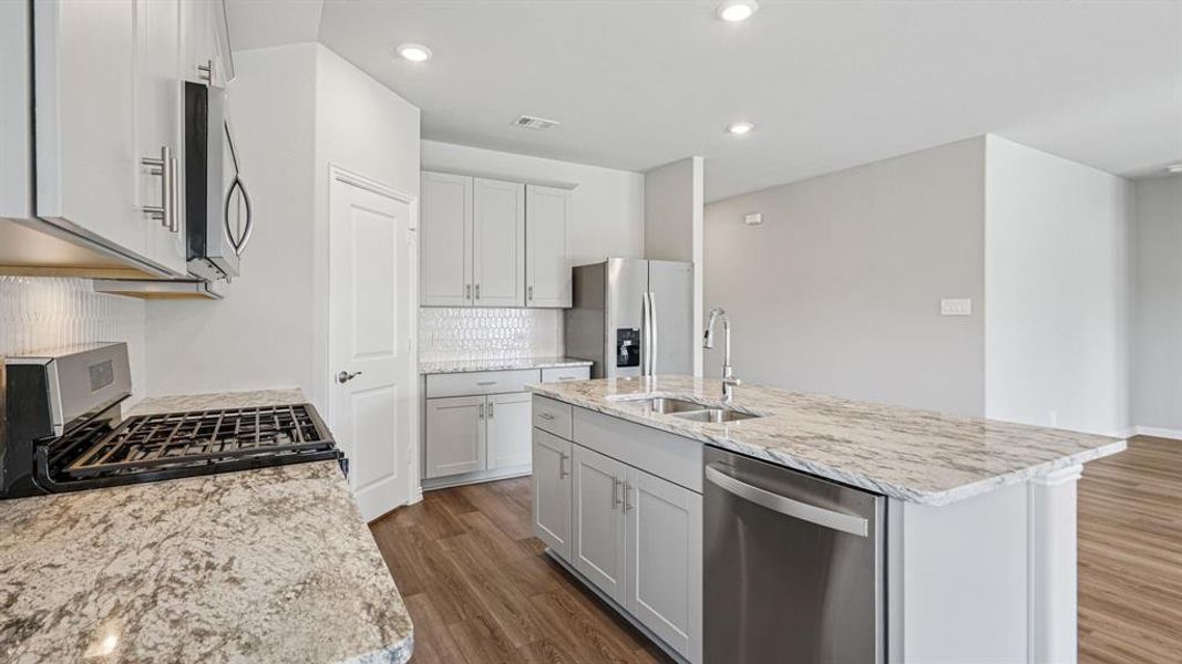 Photo is not of the actual home, but is an inspirational photo of builder’s model home and may depict options, furnishings, and/or decorator features that are not included. Photo is not of the actual home, but is an inspirational photo of builder’s model home and may depict options, furnishings, and/or decorator features that are not included.