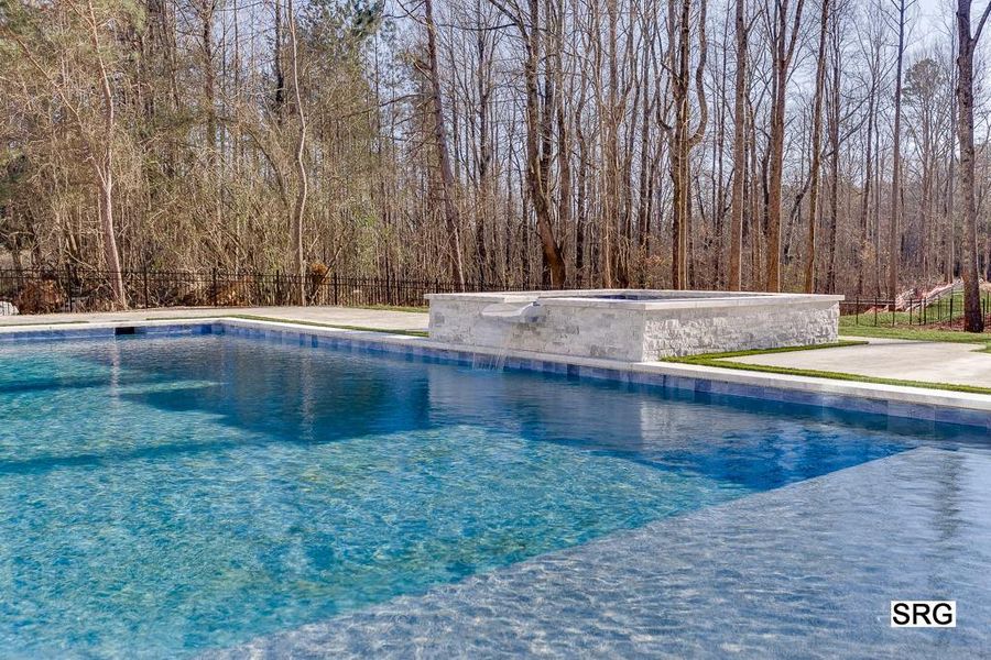 Community amenities in , Lawrenceville (Image 60).