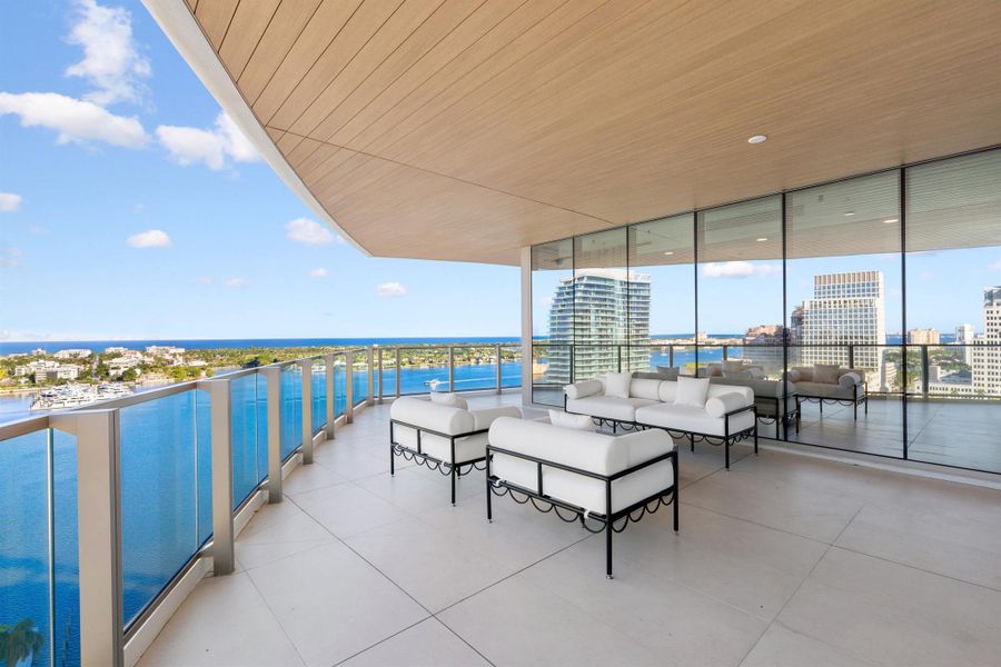 Exterior details and patio area of a home in , West Palm Beach (Image 21).