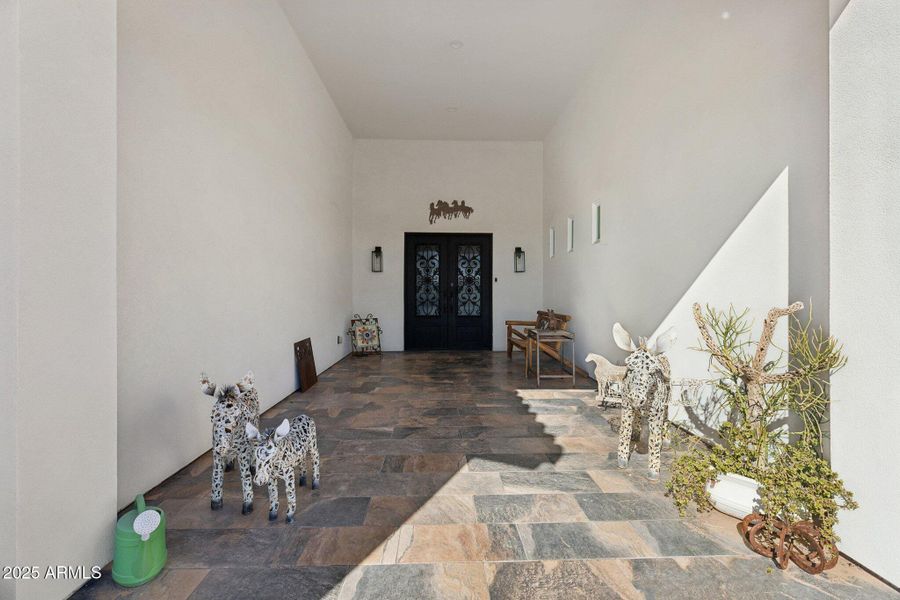 4-web-or-mls-6786-w-palomino-wy 4-web-or-mls-6786-w-palomino-wy