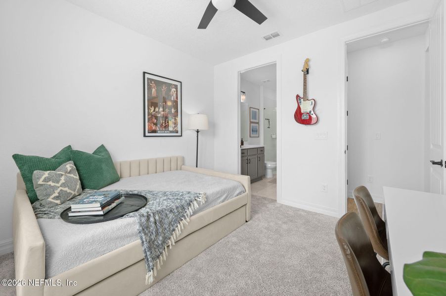 Furnished interior view inside a new home in Rolling Hills, St. Augustine (Image 30).