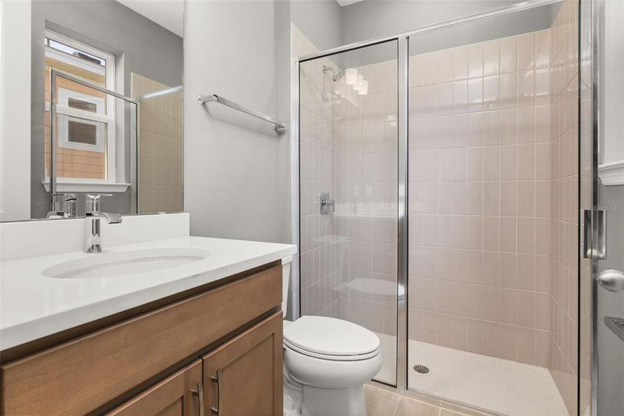 Furnished interior view inside a new home in Green Key Village, Lady Lake (Image 11).