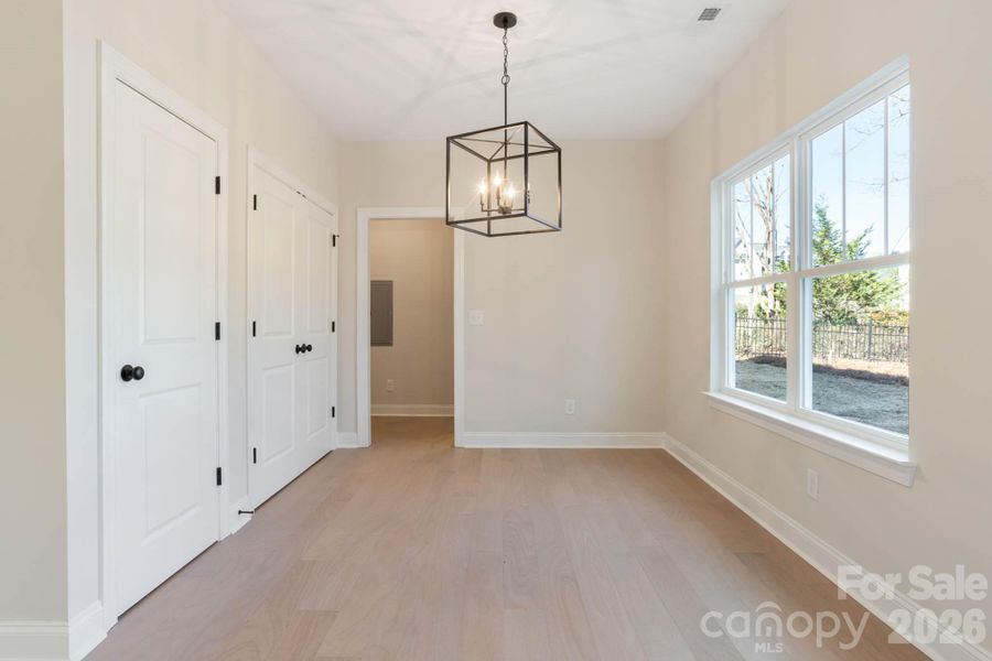 Spacious, unfurnished interior of a new home in , Mount Holly (Image 13).