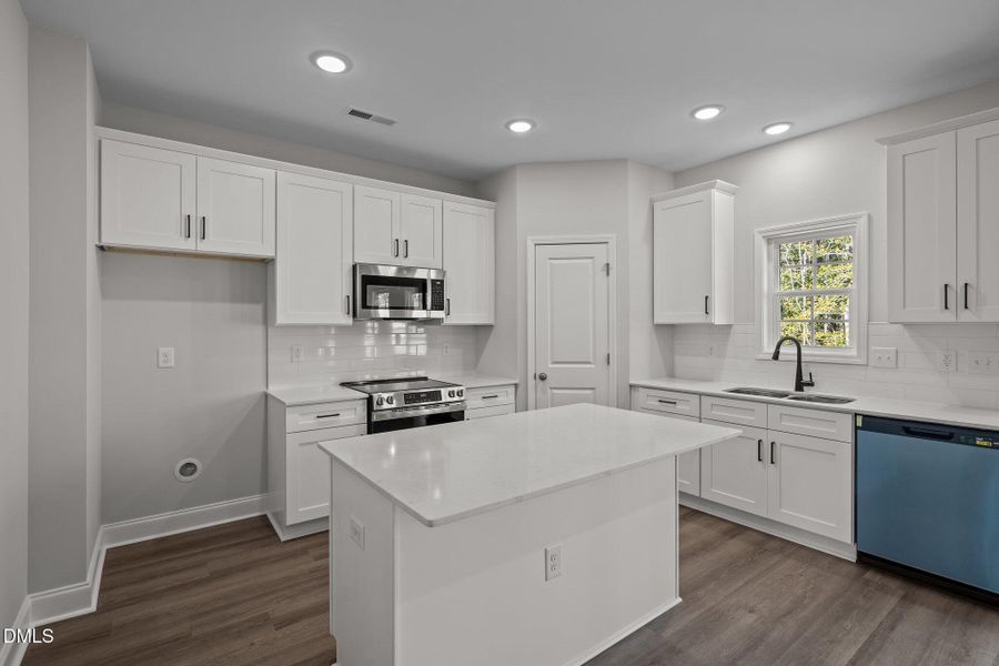 11-web-or-mls-BLS_0018