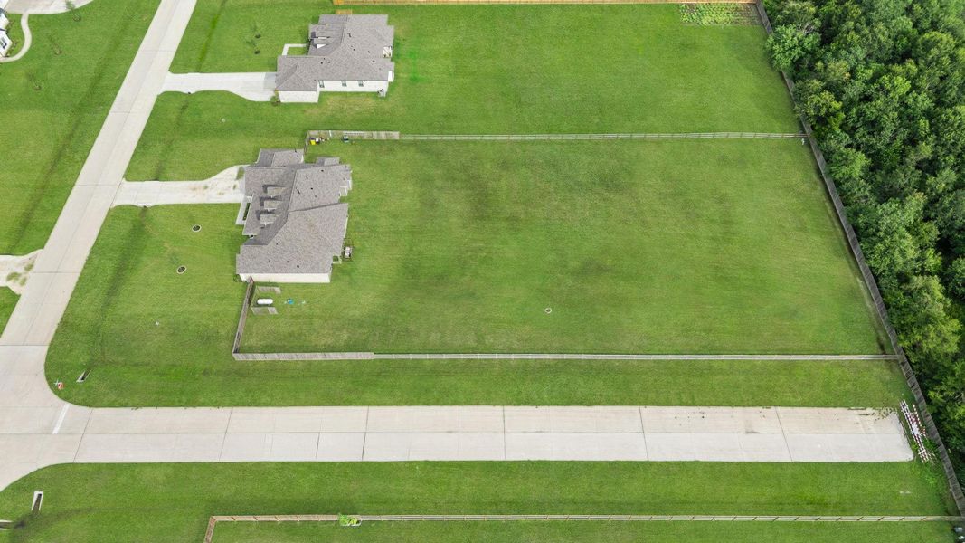 Image 33 of a home in .