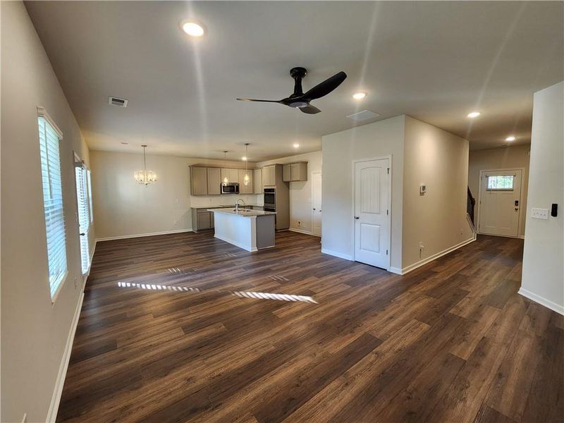 Spacious, unfurnished interior of a new home in The Woodlands Preserve, Jackson (Image 34).