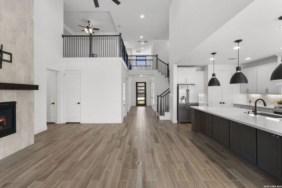 Furnished interior view inside a new home in Esperanza, Boerne (Image 35).