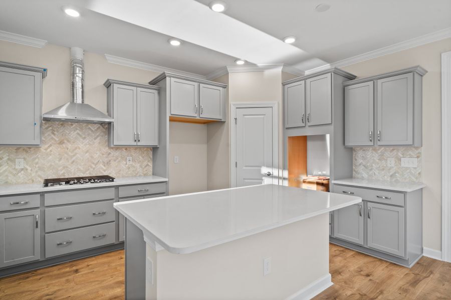 Representative furnished interior of a home built from the The Sunset Cove by Chesapeake Homes in Bridgewater - Shorehaven Village, Little River (Image 4).